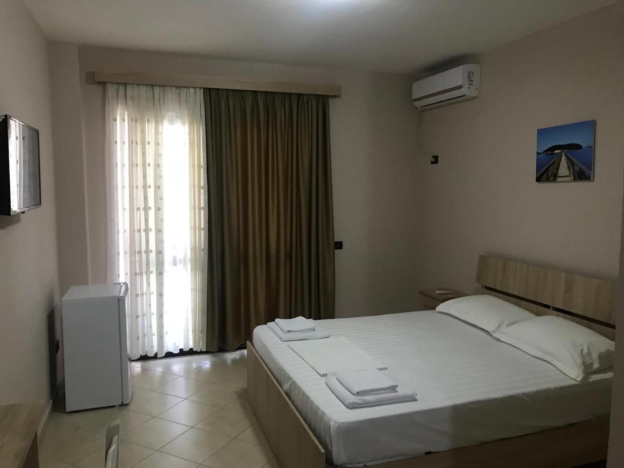 Hotel Villa Aljor Голем Экстерьер фото